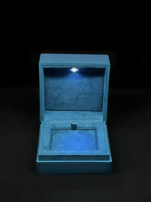 Premium Bracelet Box With LED Light - 0FAAC6F3 49C0 4500 80F4 BF1871385A20 scaled - SufiCo